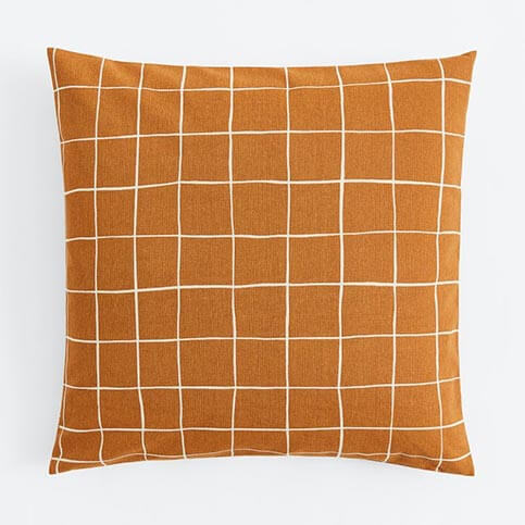 coussin à carreaux orange